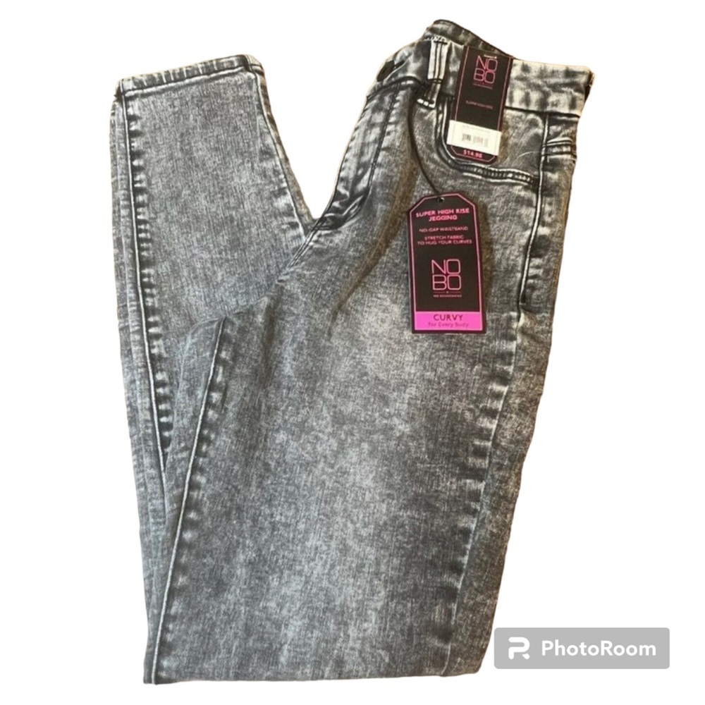 No Boundaries Juniors' High Rise Curvy Jeggings 5 New With Tags Acid Wash